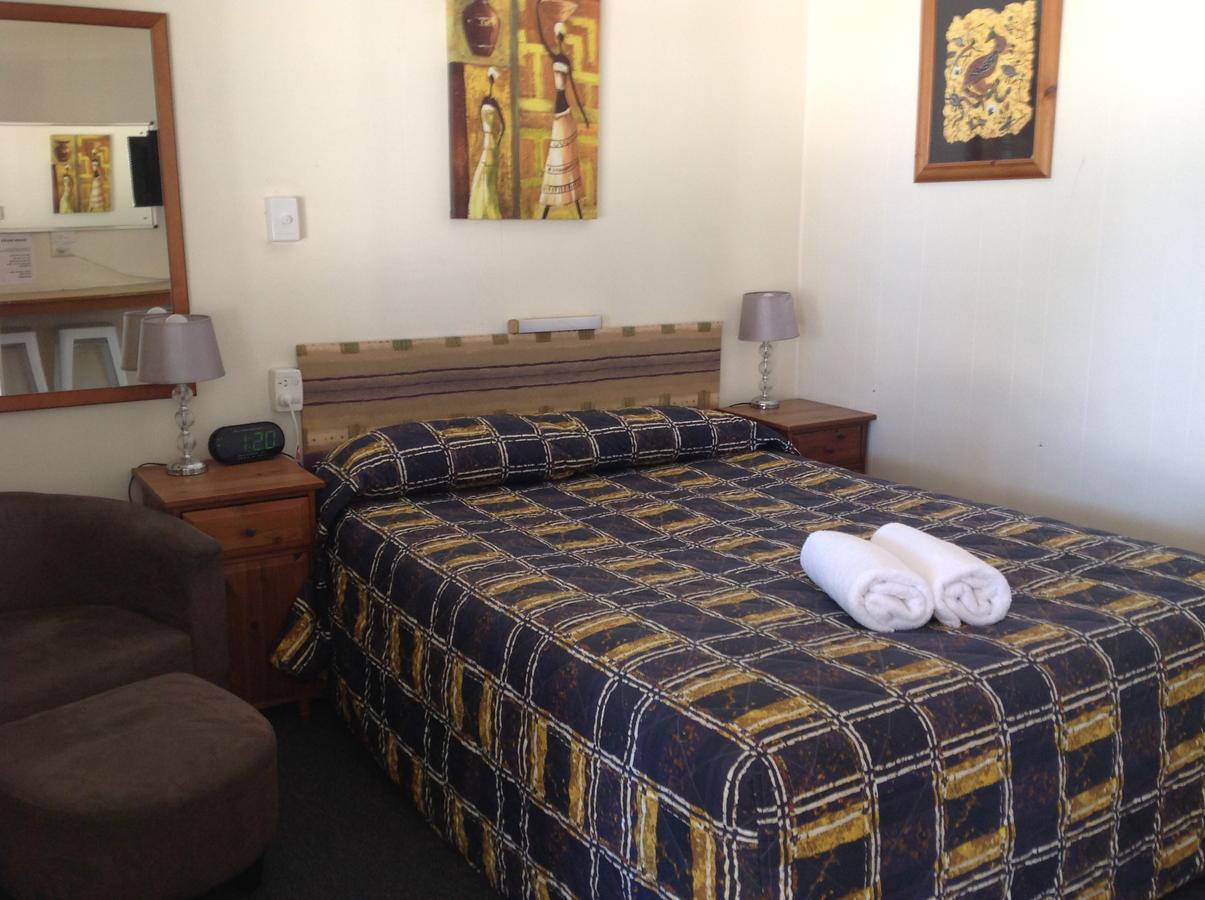 Ayr Max Motel Екстер'єр фото
