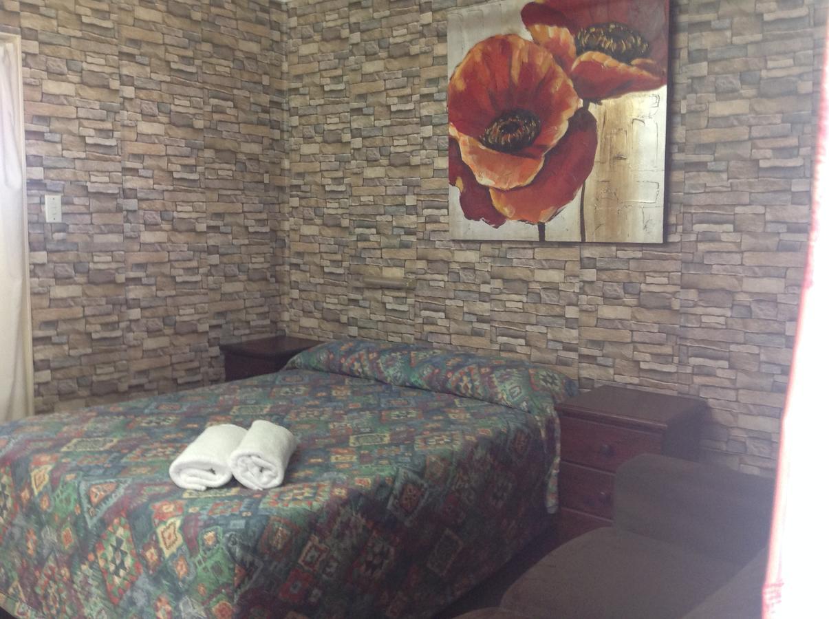 Ayr Max Motel Екстер'єр фото